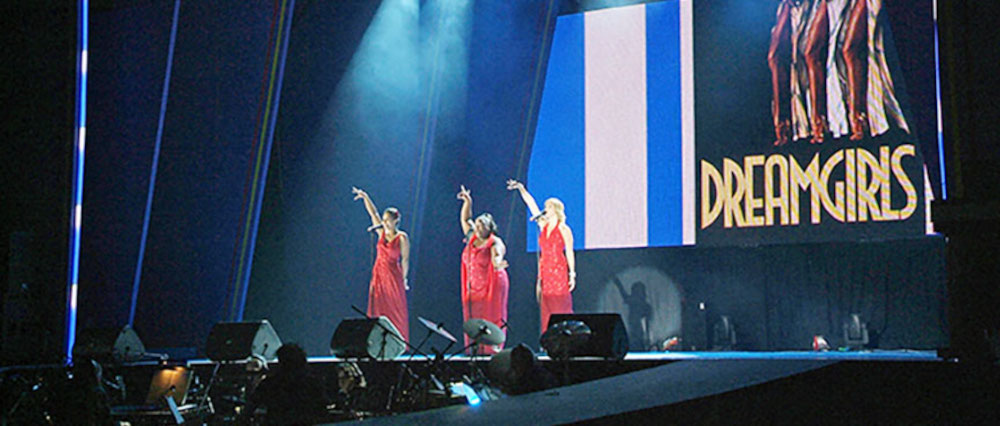 Melanie Lowe performing original song during Idols South Africa