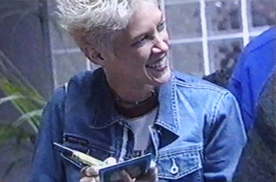 Melanie Lowe helping singers develop a healthy voice