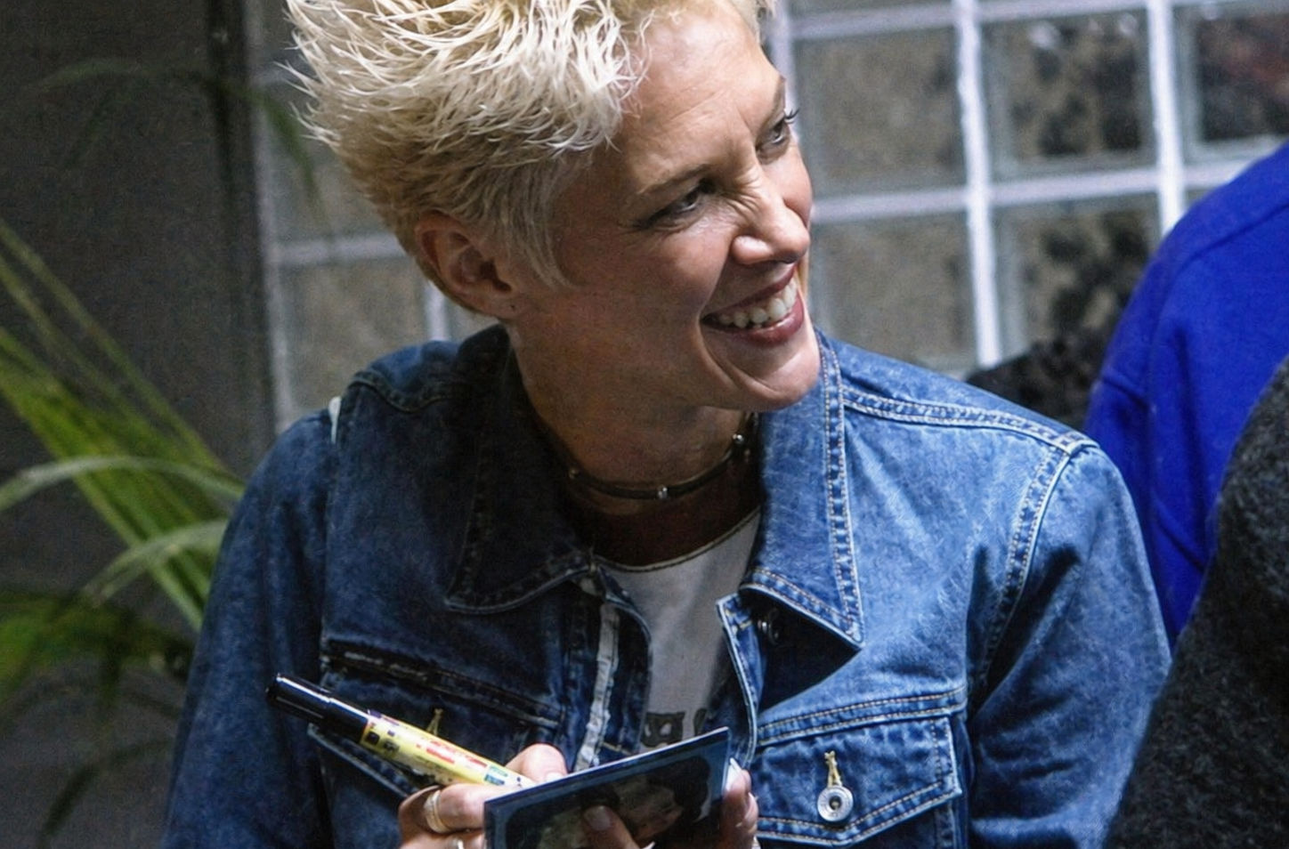 Melanie Lowe helping singers develop a healthy voice