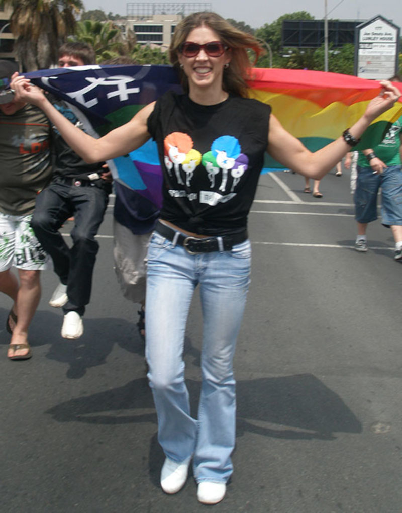 Melanie Lowe, South African singer-songwriter and guitarist based in Durban